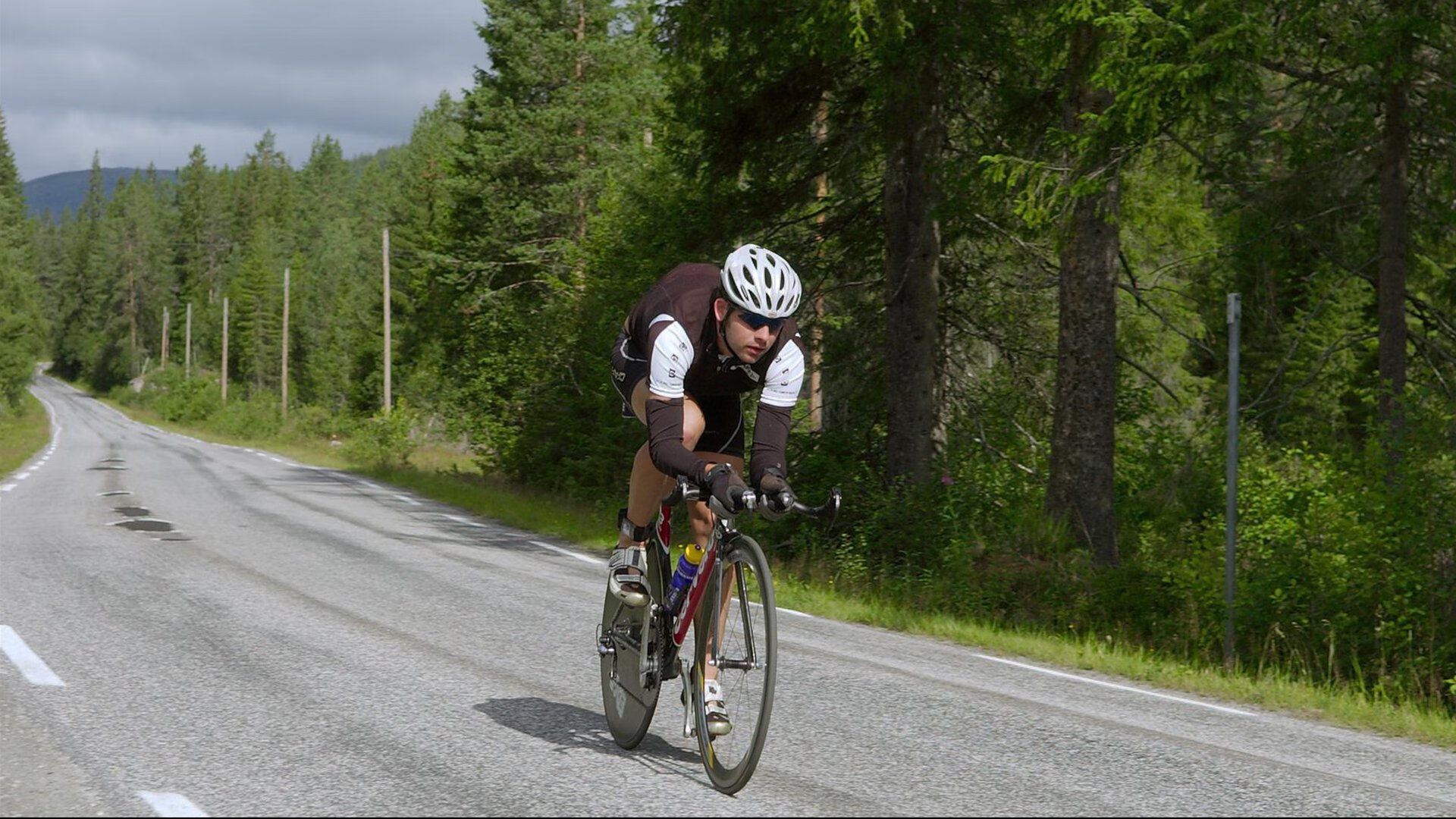世界排联启动2026年“排球进校园”全球推广项目：让运动改变未来